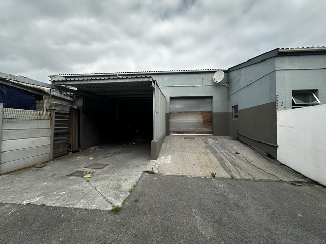 To Let Commercial Property for Rent in Paarden Eiland Western Cape